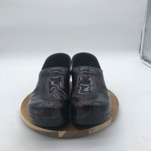 Dansko Professional Clogs Shoes Womens 11.5 Multi Scribble Patent Leather - Picture 2 of 11